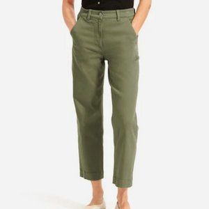 Everlane Cropped Straight Leg Short Size 6 Olive Pants